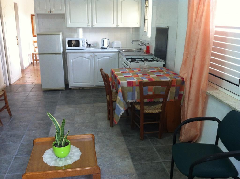 Villa Valentinos House Paphos Zimmer foto